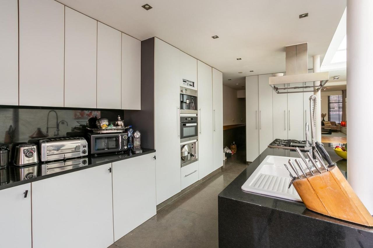 House Of Antwerp- 4Bdr W Private Garden Vakantiehuis *